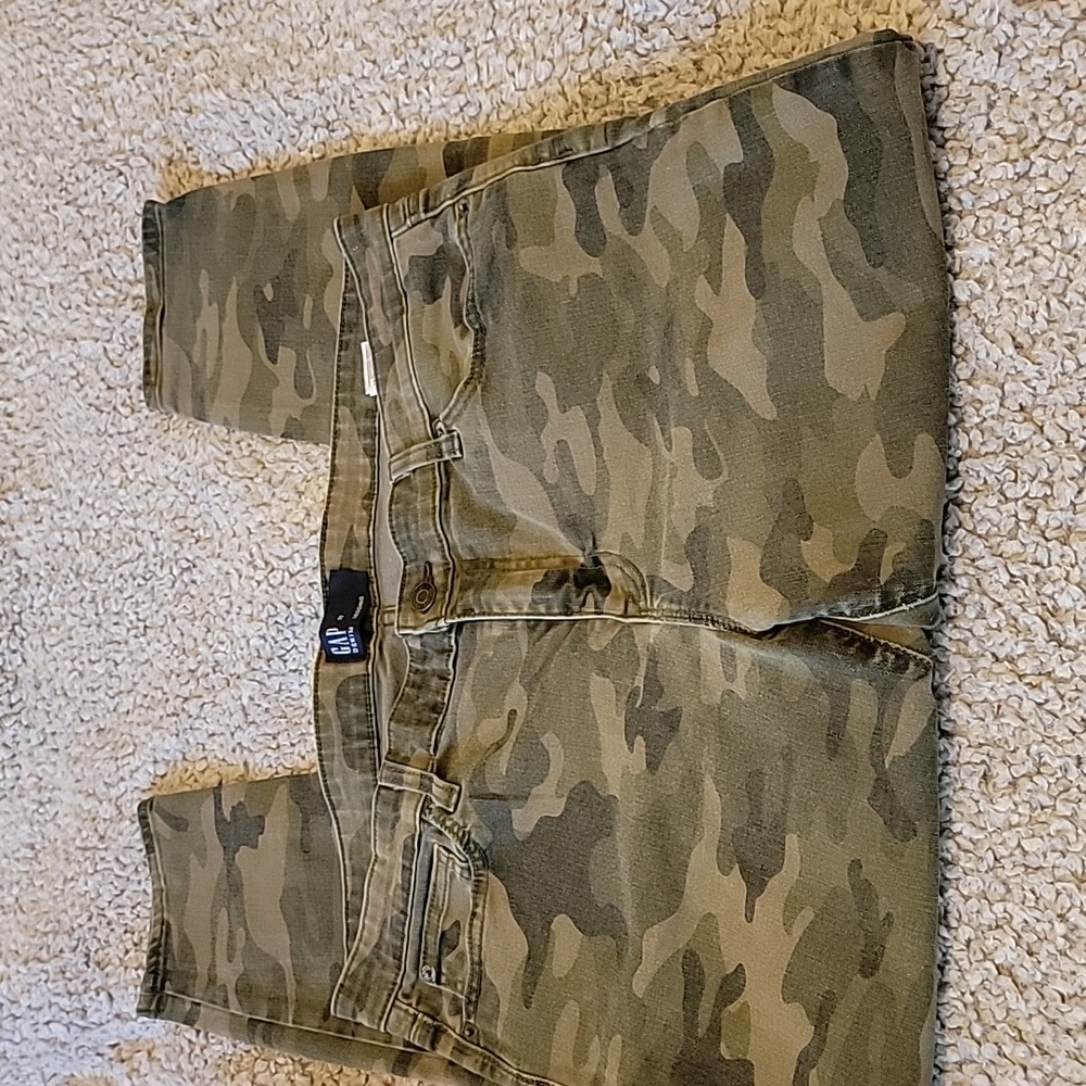 Gap camo skinny jeans/leggings